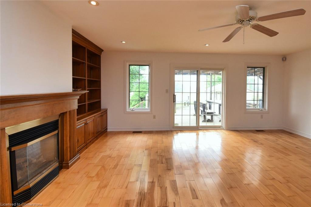 117 Dunrobin Drive Property Photo 9