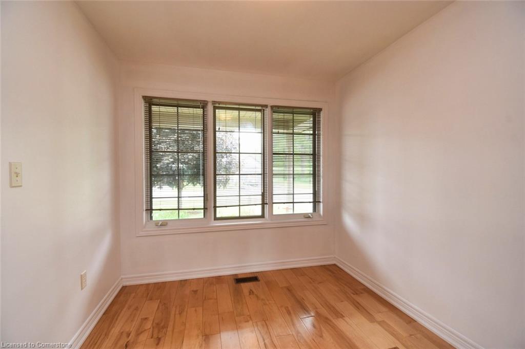 117 Dunrobin Drive Property Photo 23