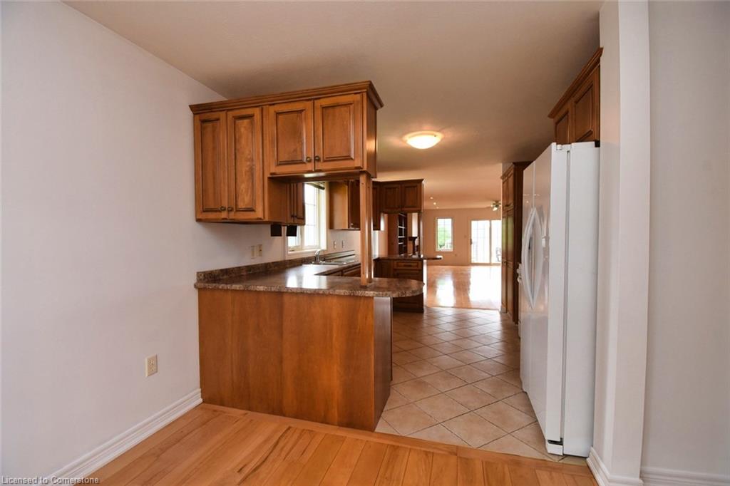 117 Dunrobin Drive Property Photo 28