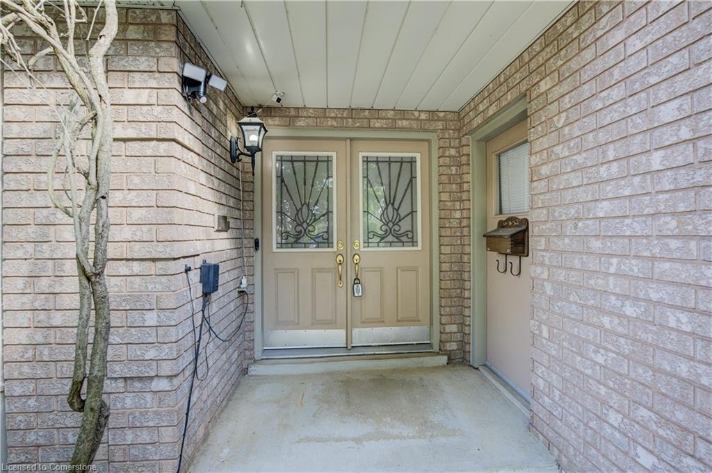 466 Dicenzo Drive Property Photo 3