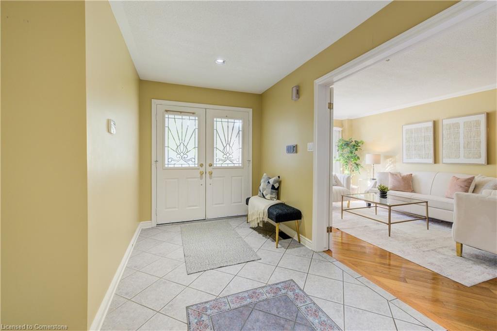 466 Dicenzo Drive Property Photo 4