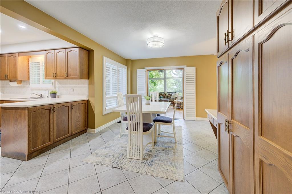 466 Dicenzo Drive Property Photo 14