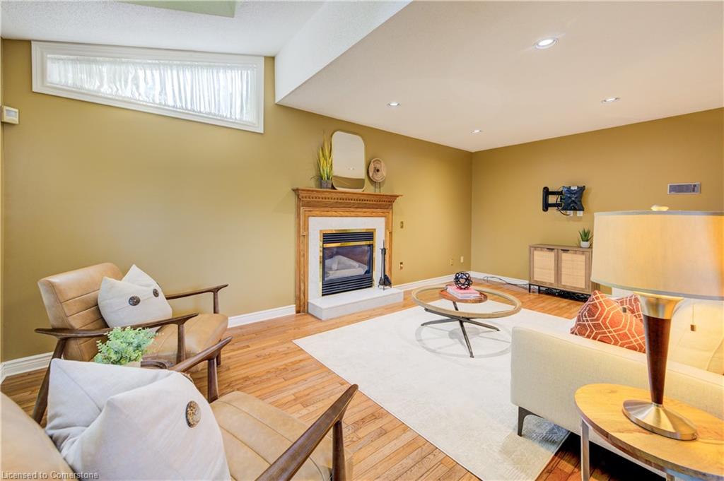 466 Dicenzo Drive Property Photo 16