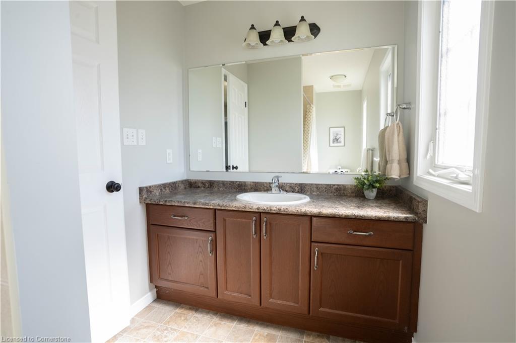 1319 Countrystone Drive Property Photo 30