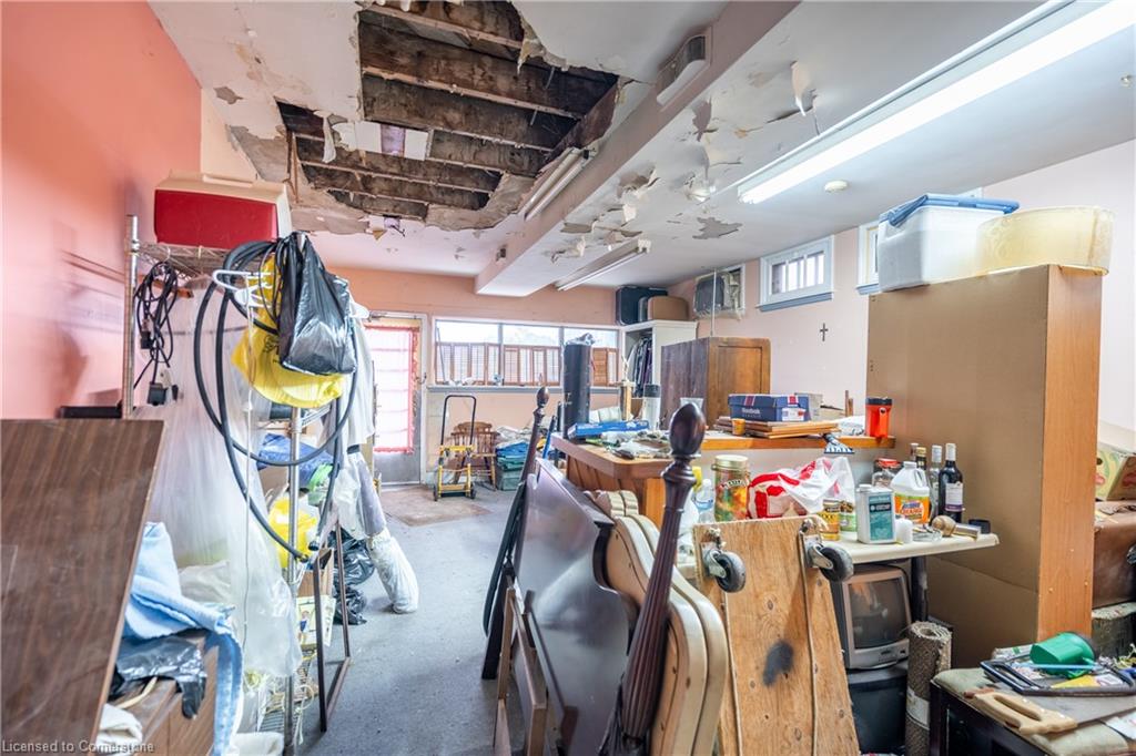 571 King Street Property Photo 3