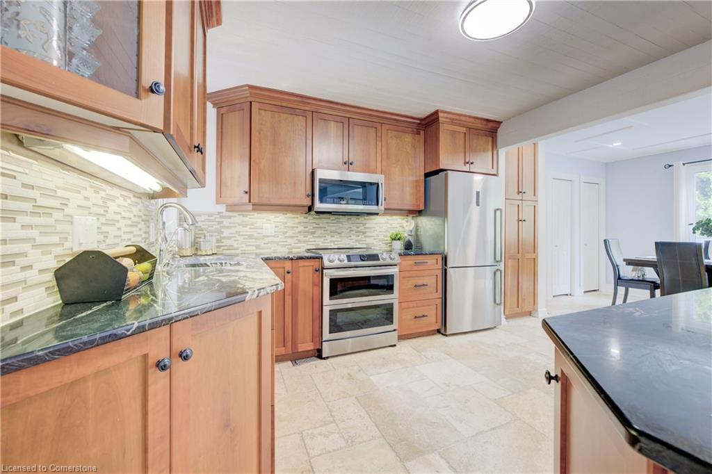 453 Mill Street Property Photo 9