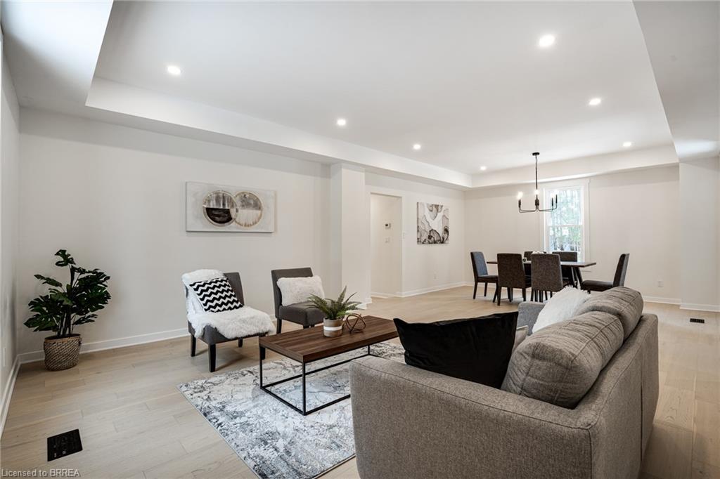32 Princess Street Property Photo 22