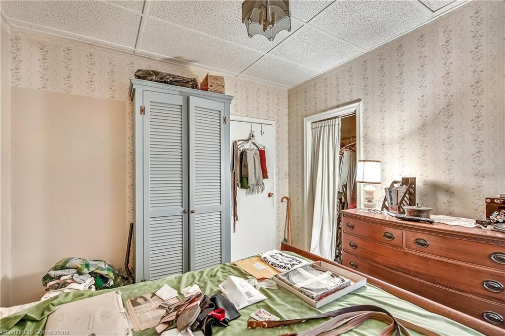 569 King Street Property Photo 23