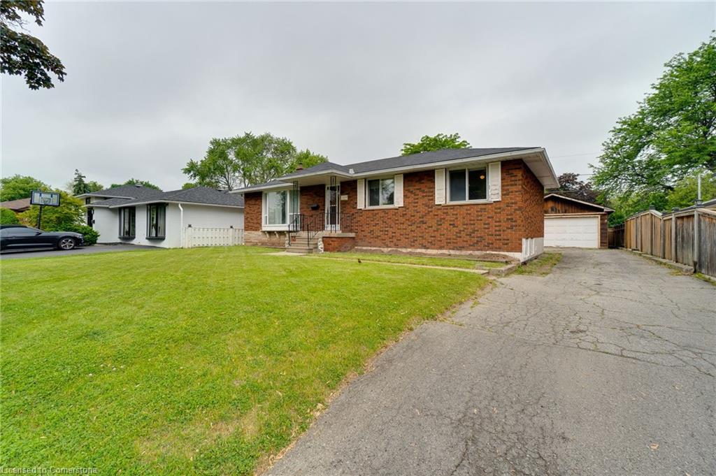 5349 Spruce Avenue Property Photo 1