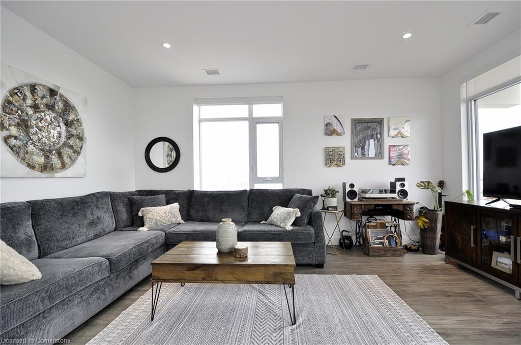 1213-15 Glebe Street Property Photo 14
