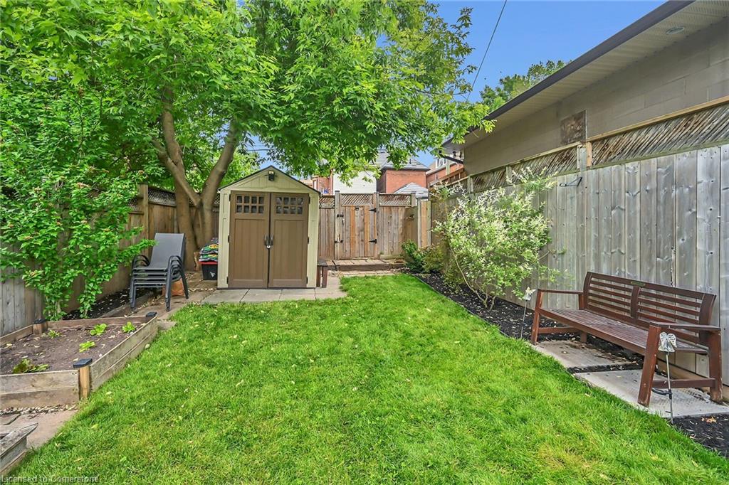 67 Erie Avenue Property Photo 36