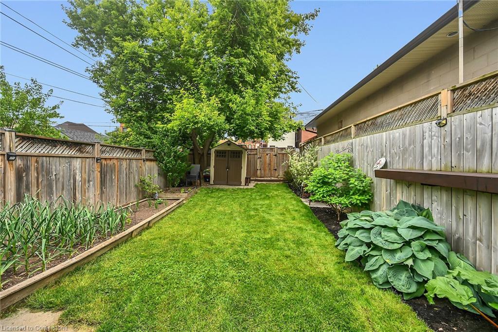 67 Erie Avenue Property Photo 38