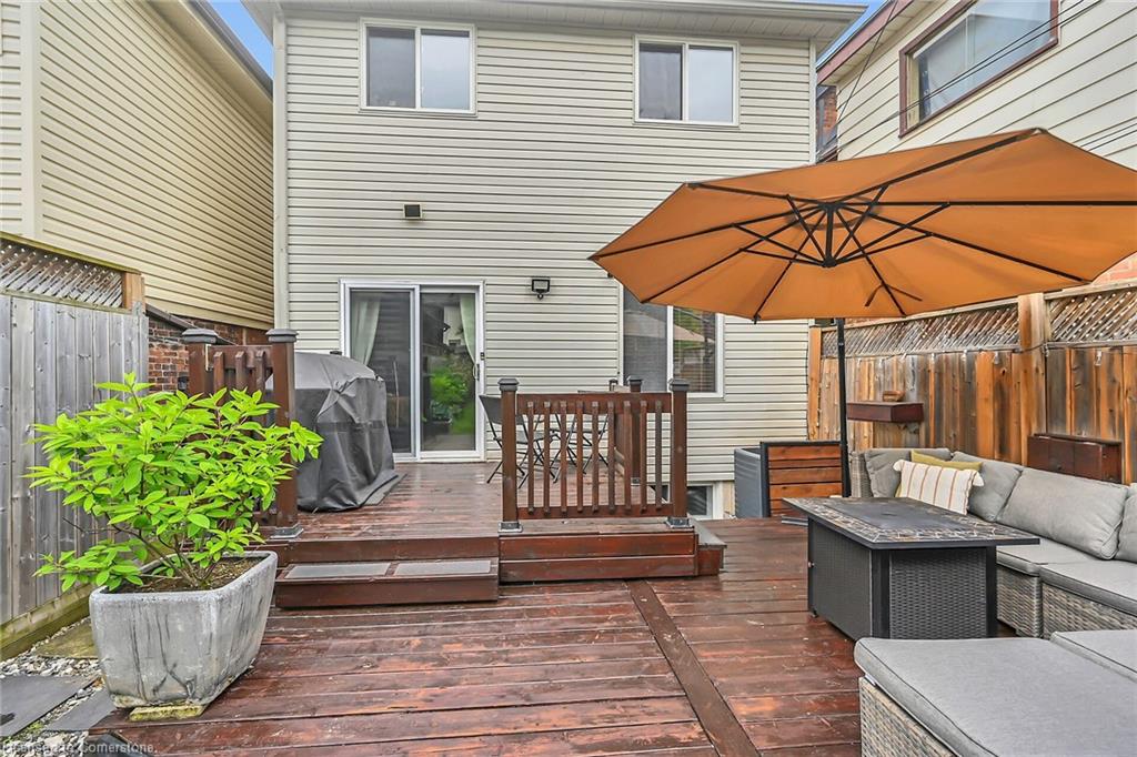 67 Erie Avenue Property Photo 41
