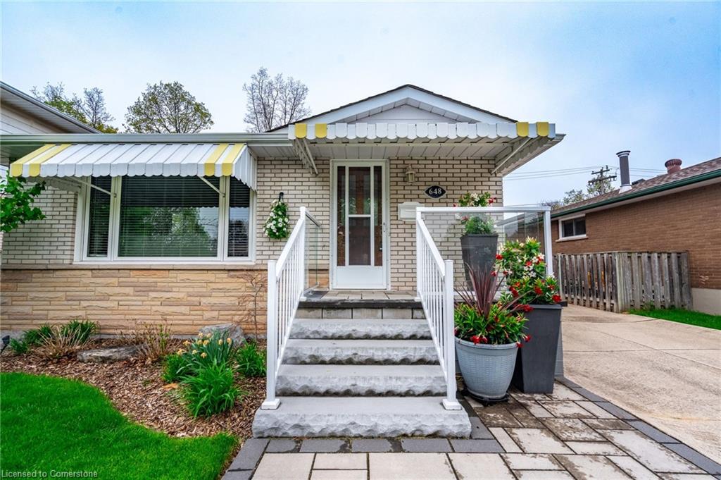 648 Thornwood Avenue Property Photo 3