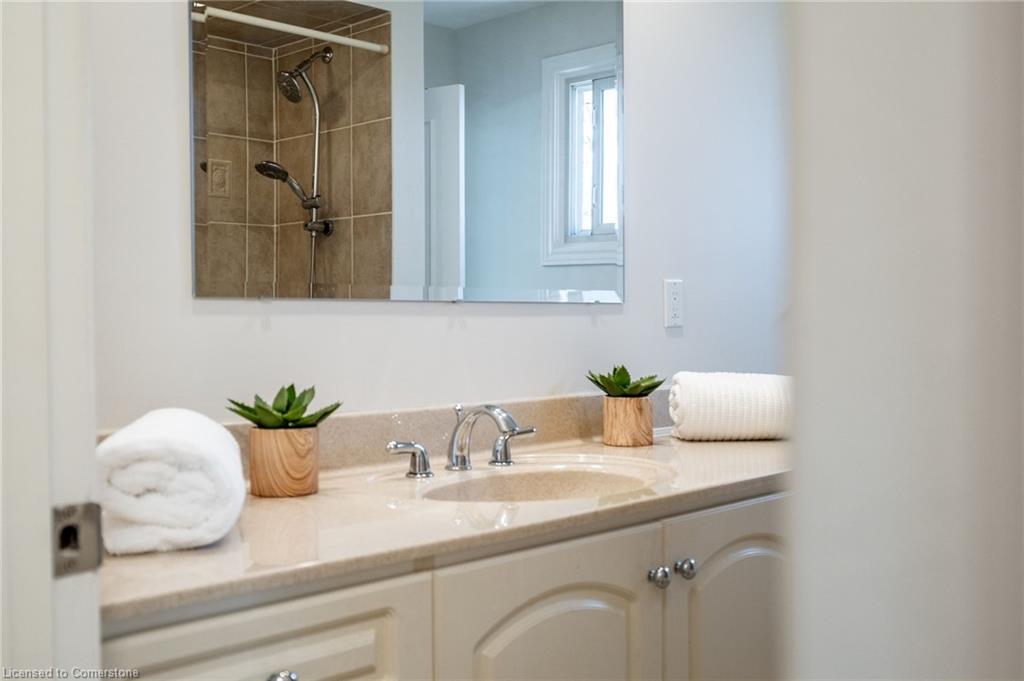 648 Thornwood Avenue Property Photo 15