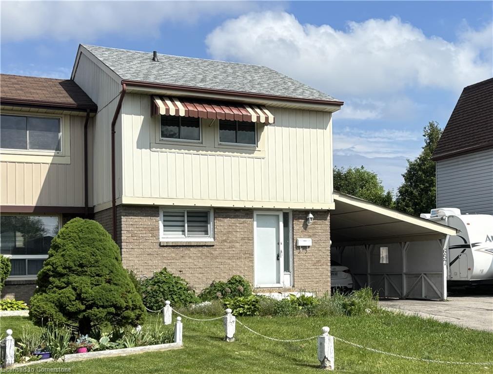 657 Upper Wentworth Street Property Photo 3