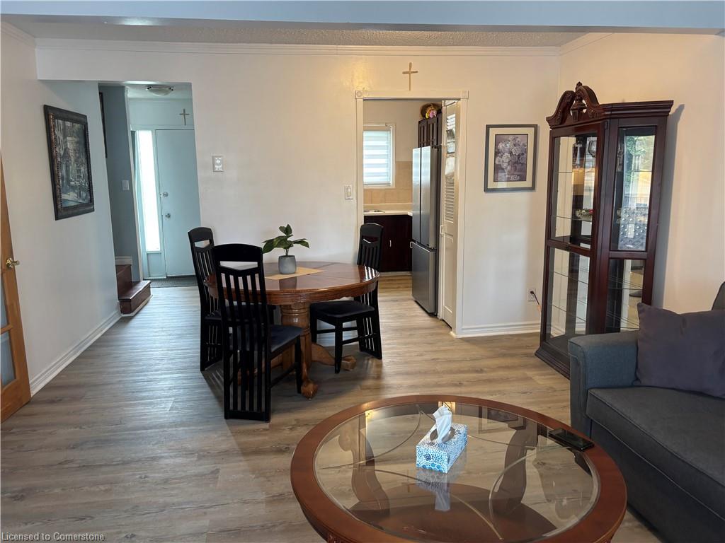 657 Upper Wentworth Street Property Photo 25