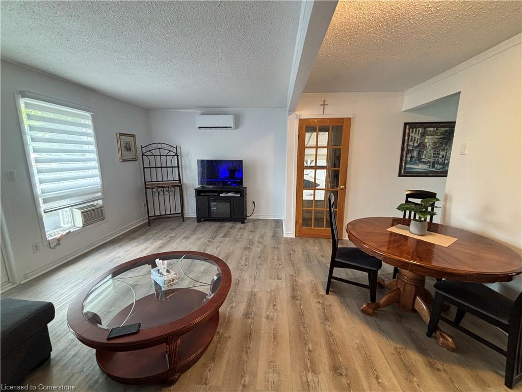657 Upper Wentworth Street Property Photo 30