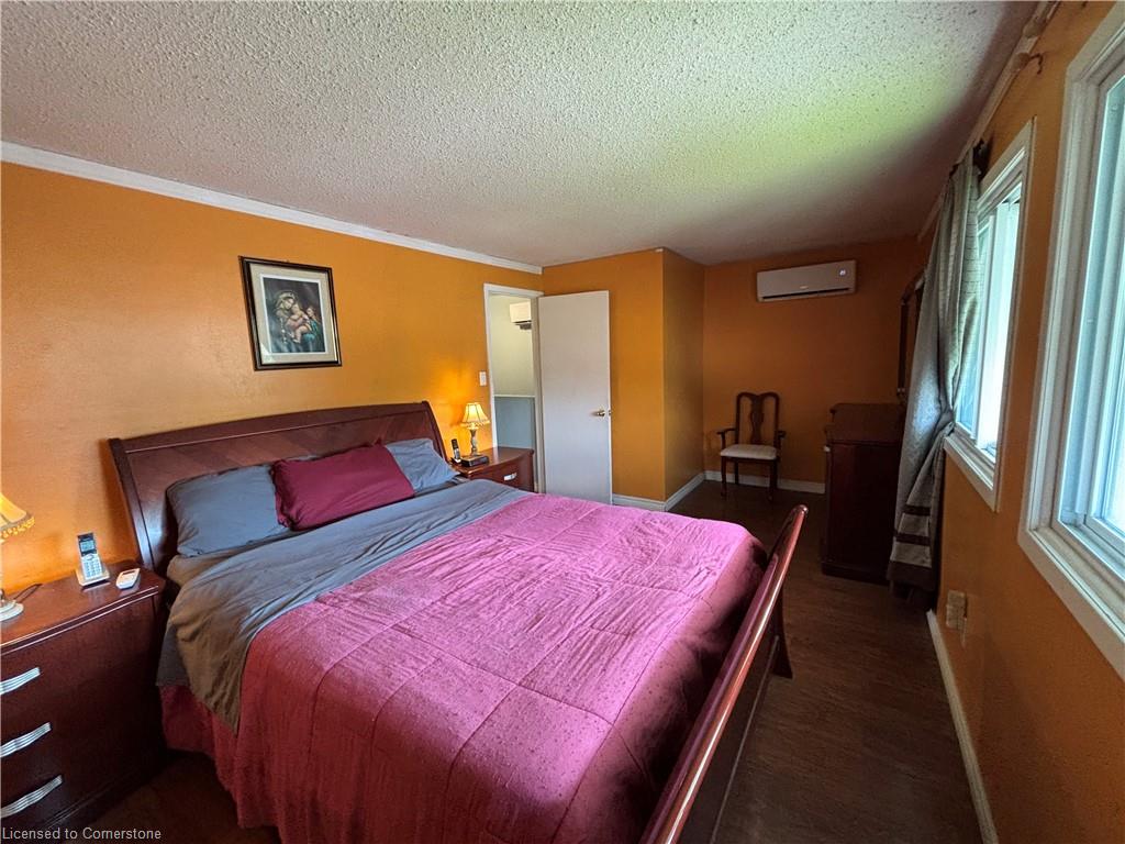 657 Upper Wentworth Street Property Photo 35