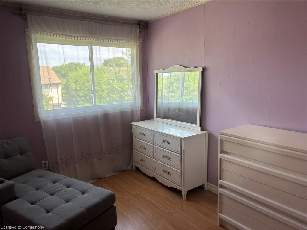657 Upper Wentworth Street Property Photo 40
