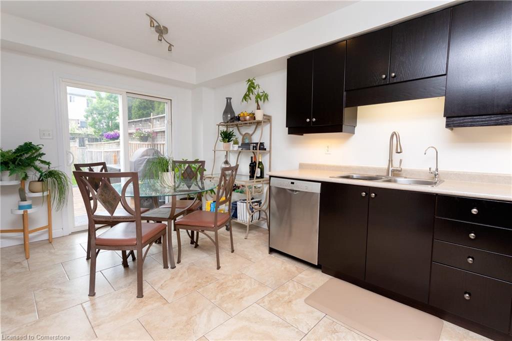 127 Sims Estate Drive Property Photo 4