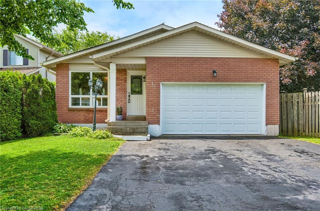 14 Ashridge Place Property Photo 1
