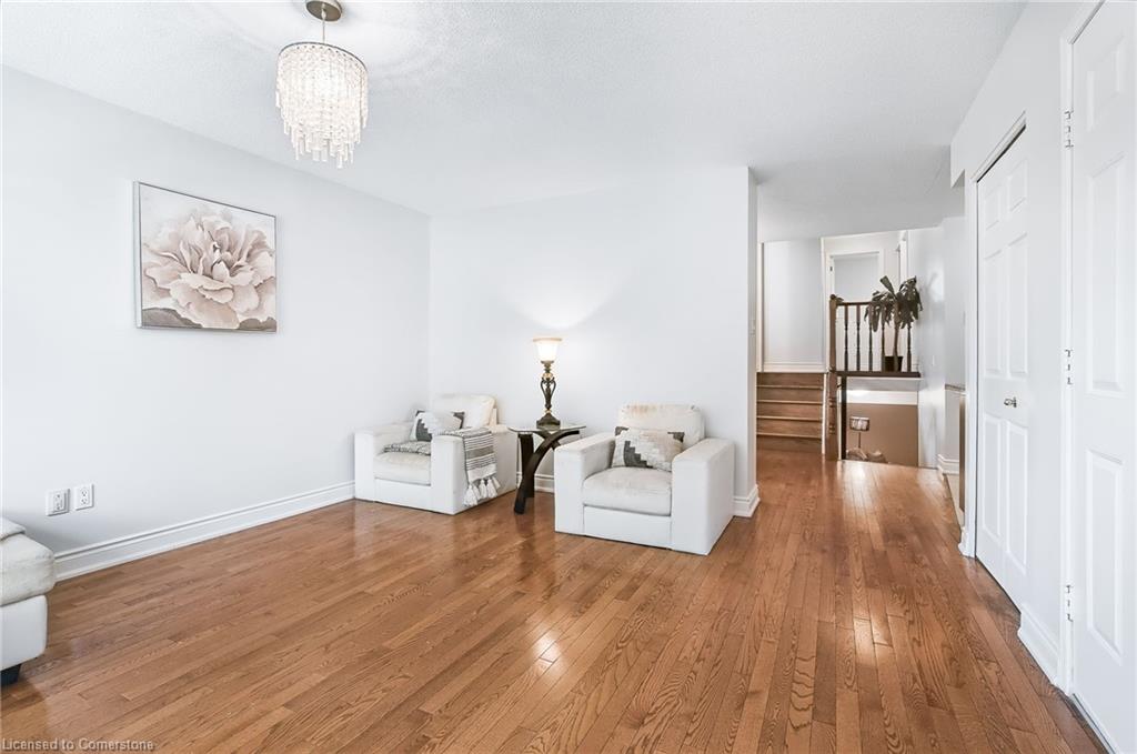 14 Ashridge Place Property Photo 9