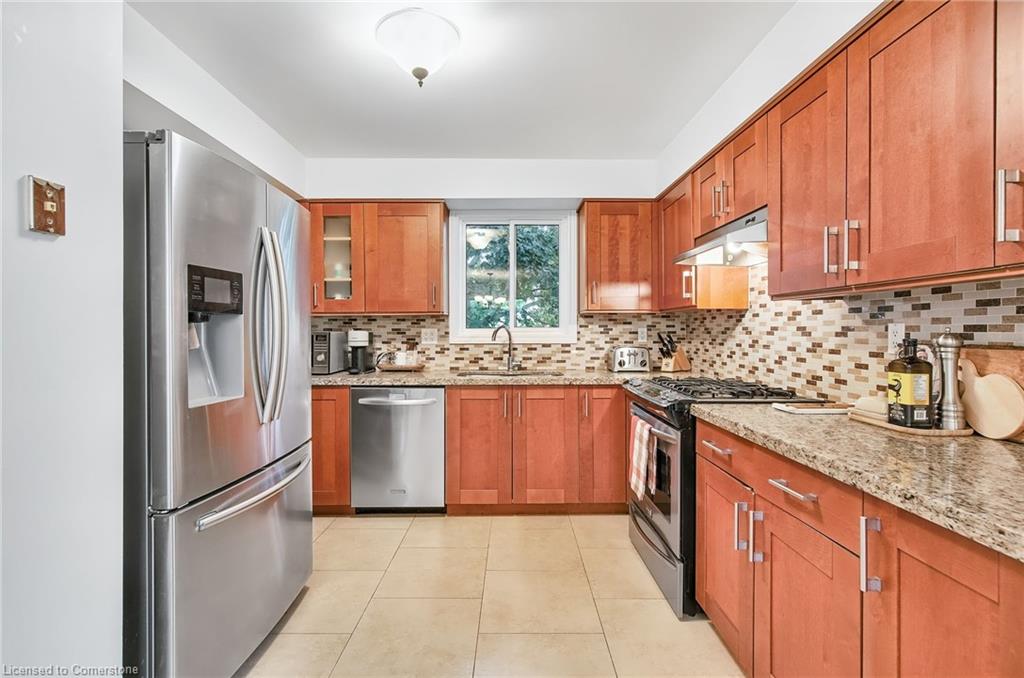 14 Ashridge Place Property Photo 11