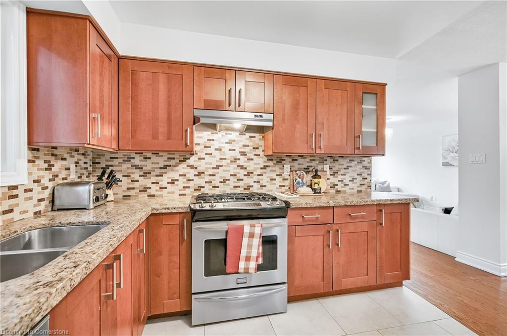 14 Ashridge Place Property Photo 13
