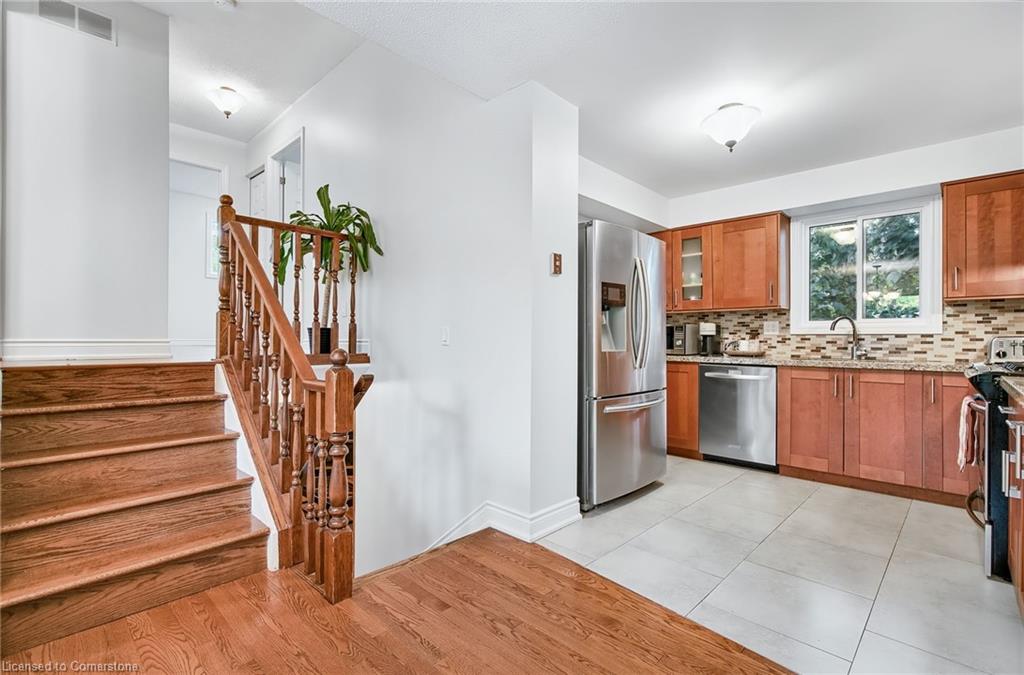 14 Ashridge Place Property Photo 17