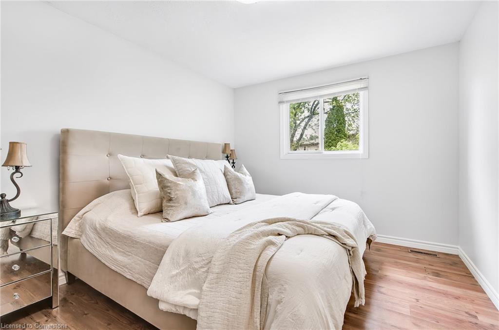 14 Ashridge Place Property Photo 29