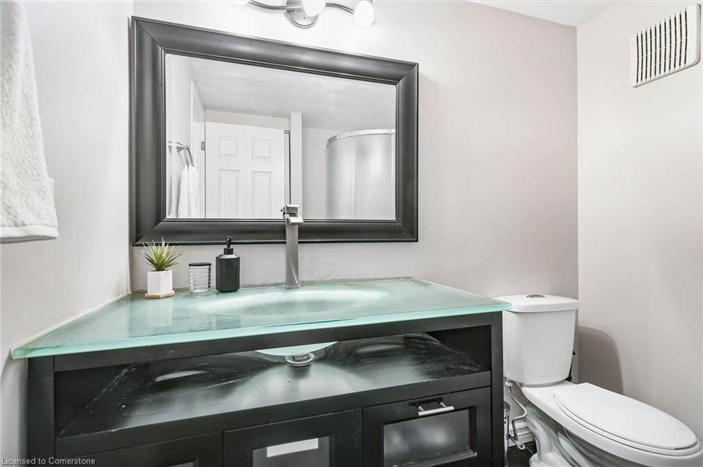 14 Ashridge Place Property Photo 39