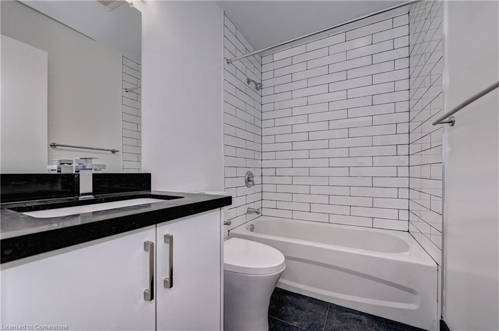 B-528 Sunnydale Place Property Photo 20
