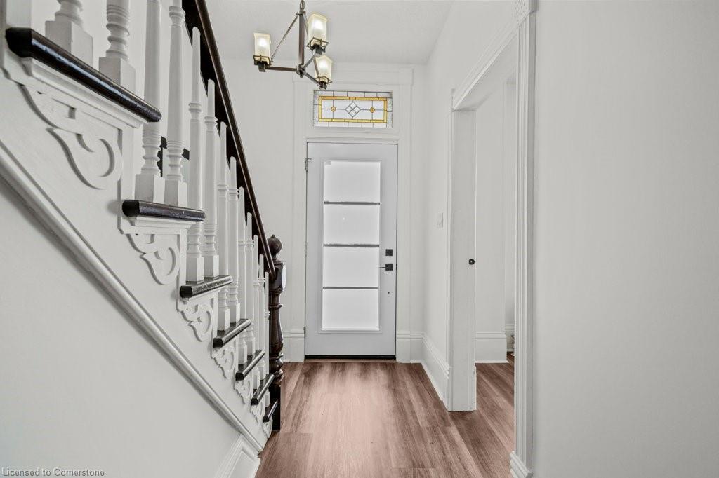 89 Lynden Road Property Photo 6