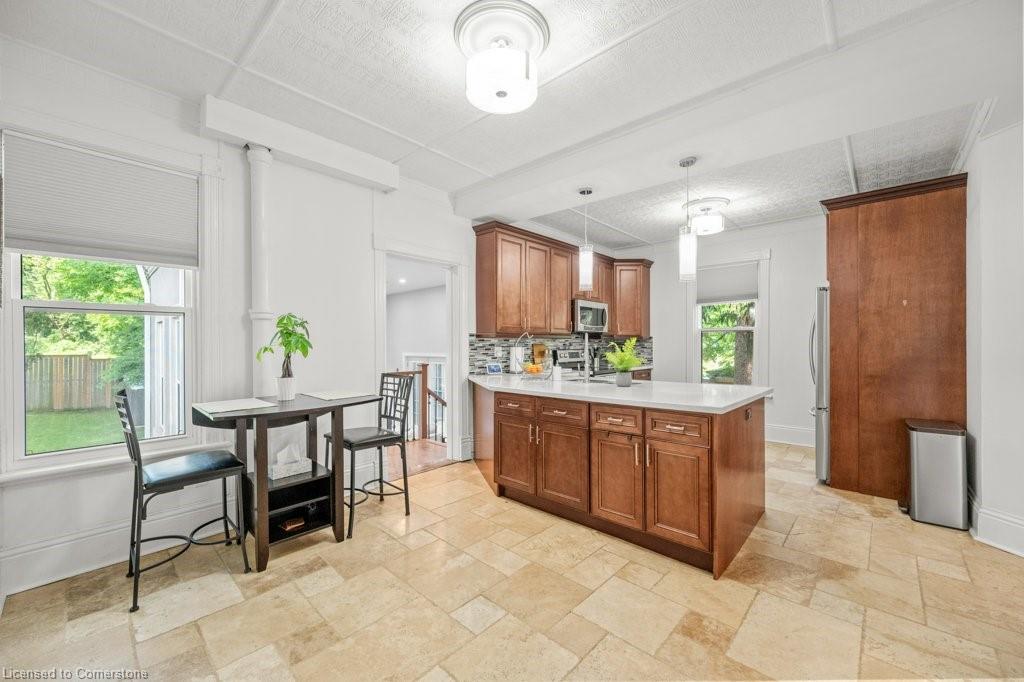 89 Lynden Road Property Photo 13