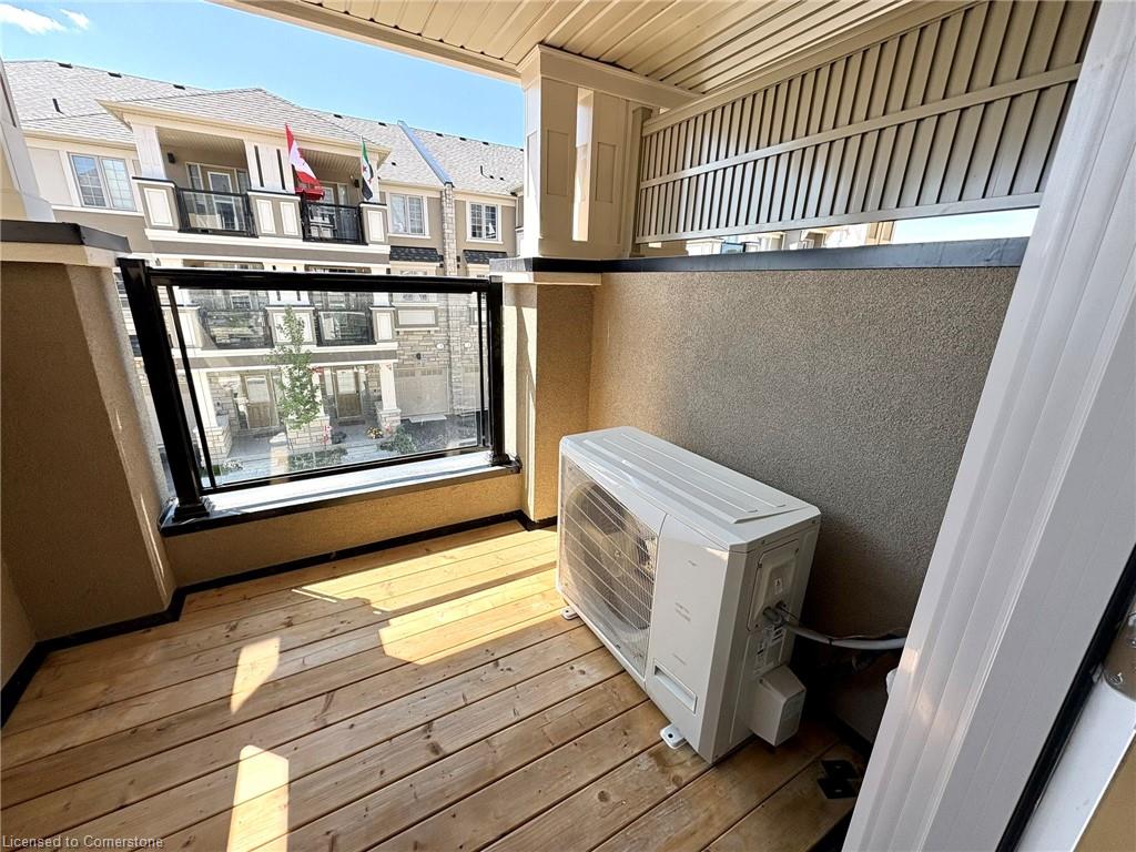 22-305 Garner Road W Property Photo 13