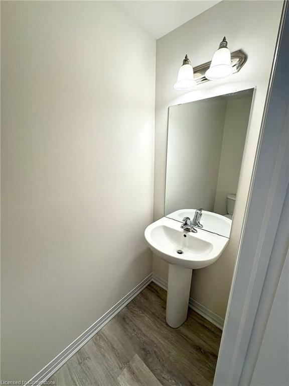 22-305 Garner Road W Property Photo 20