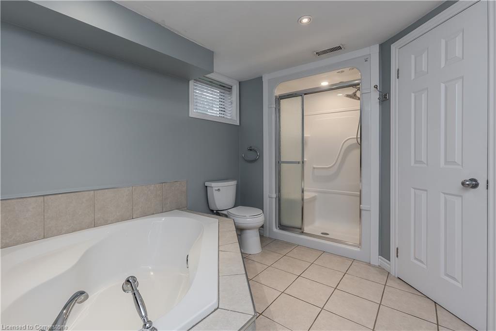 1128 Dowland Crescent Property Photo 39