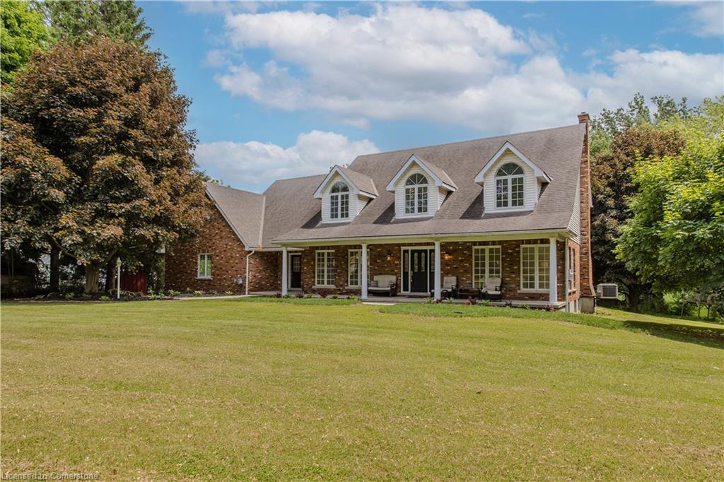 331 Lanark Street Property Photo 2