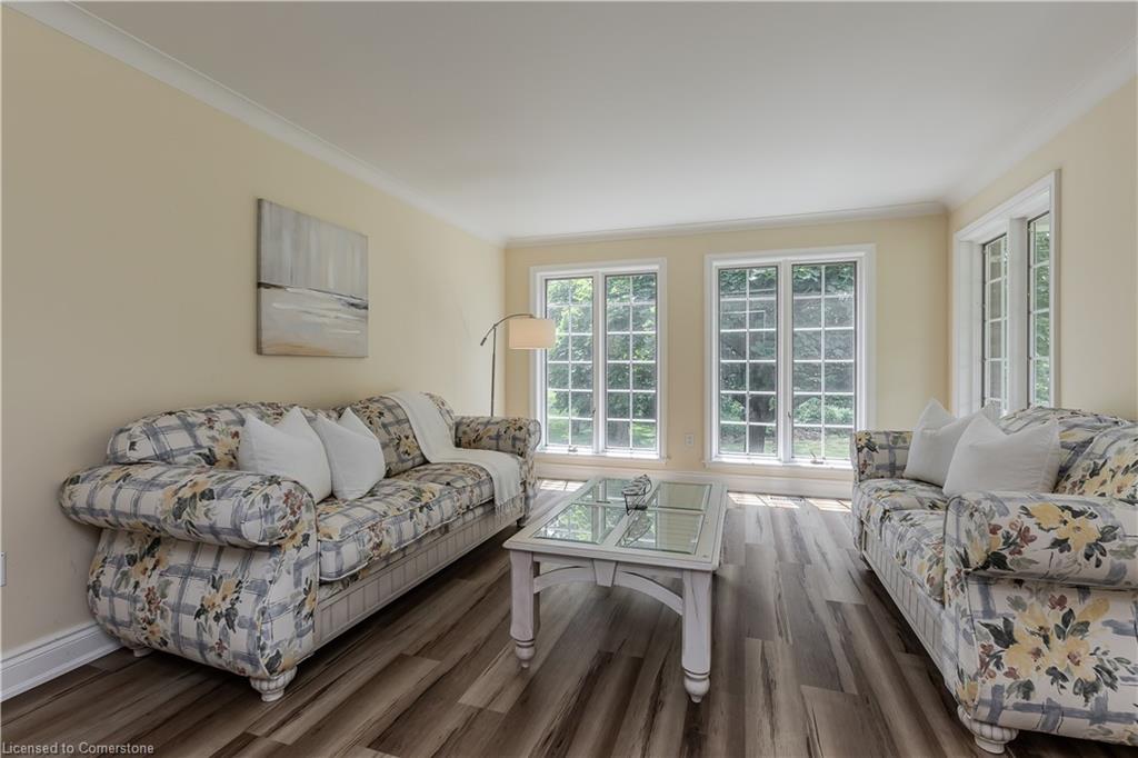 331 Lanark Street Property Photo 12