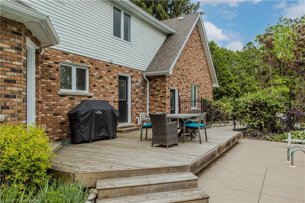 331 Lanark Street Property Photo 39