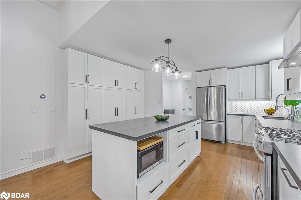 8 Frid Boulevard Property Photo 22