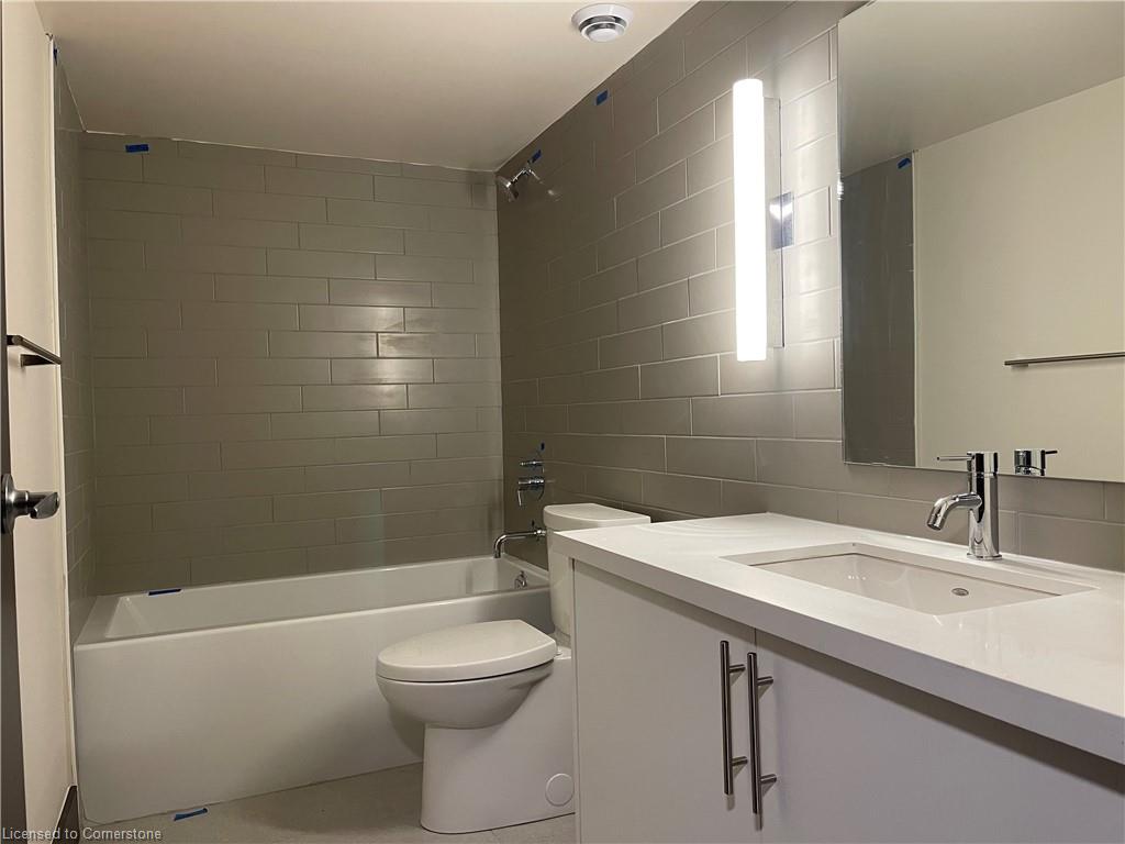 507-121 King Street E Property Photo 10