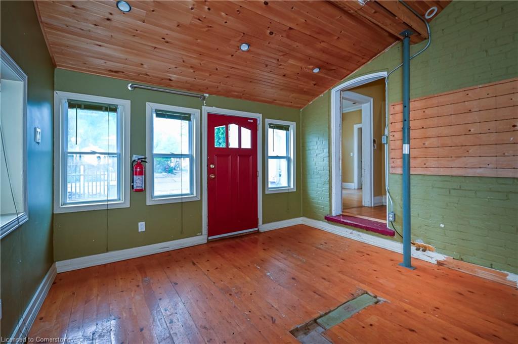 140 Lancaster Street Property Photo 26