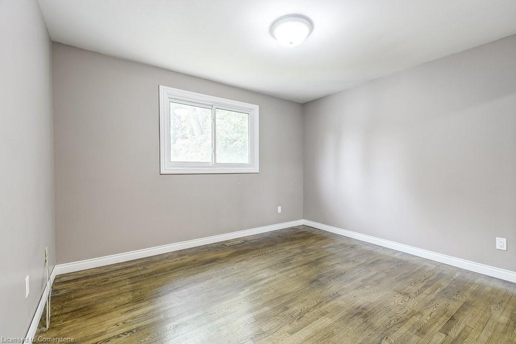 652 Auburn Crescent Property Photo 16