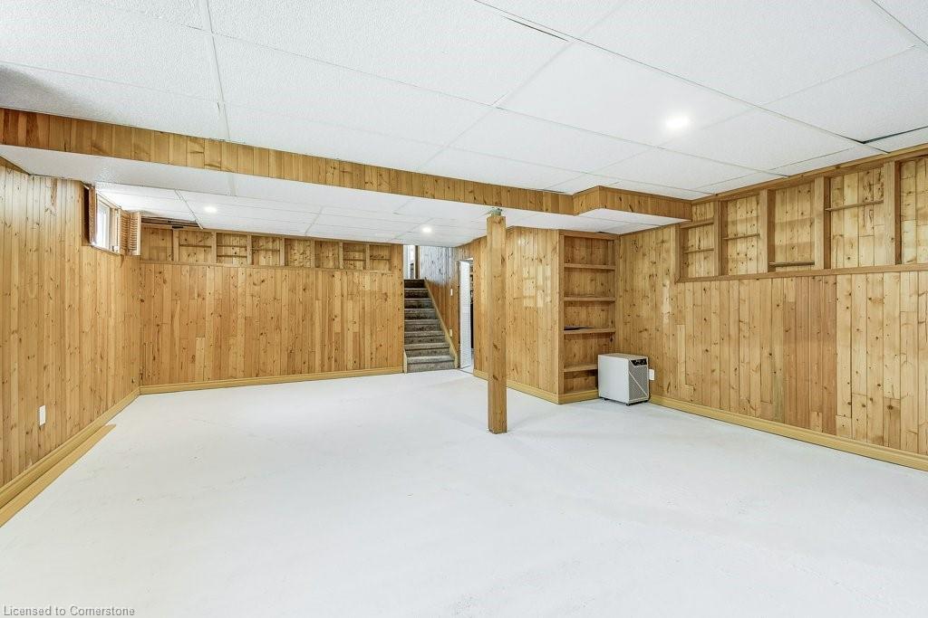 652 Auburn Crescent Property Photo 23