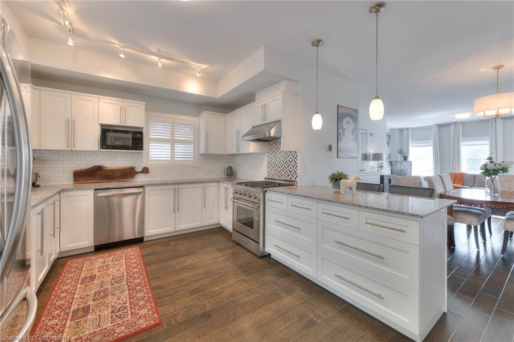 348 Louisa Street Property Photo 11