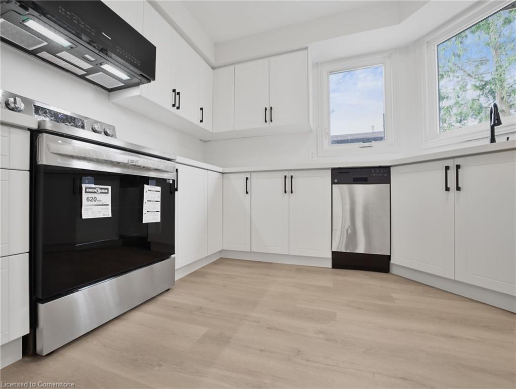 A-24 Bond Street Property Photo 14