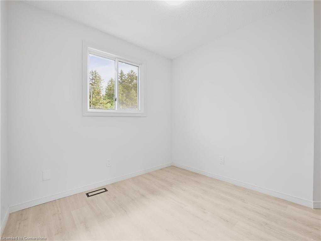 A-24 Bond Street Property Photo 20