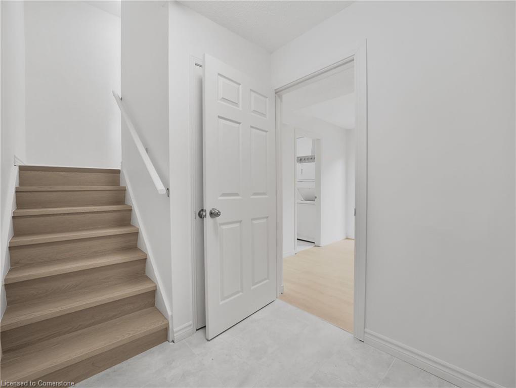 A-24 Bond Street Property Photo 28